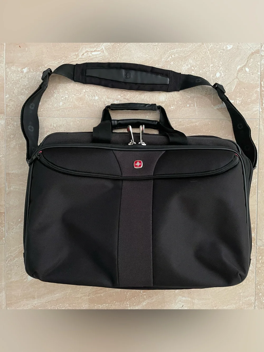 Wenger Mainframe 16